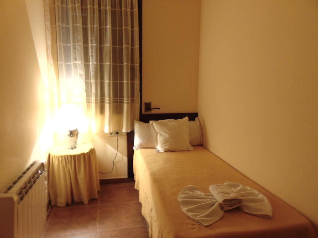 Apartaments Piteus Casa Dionis Sant Llorenc de Morunys Room photo